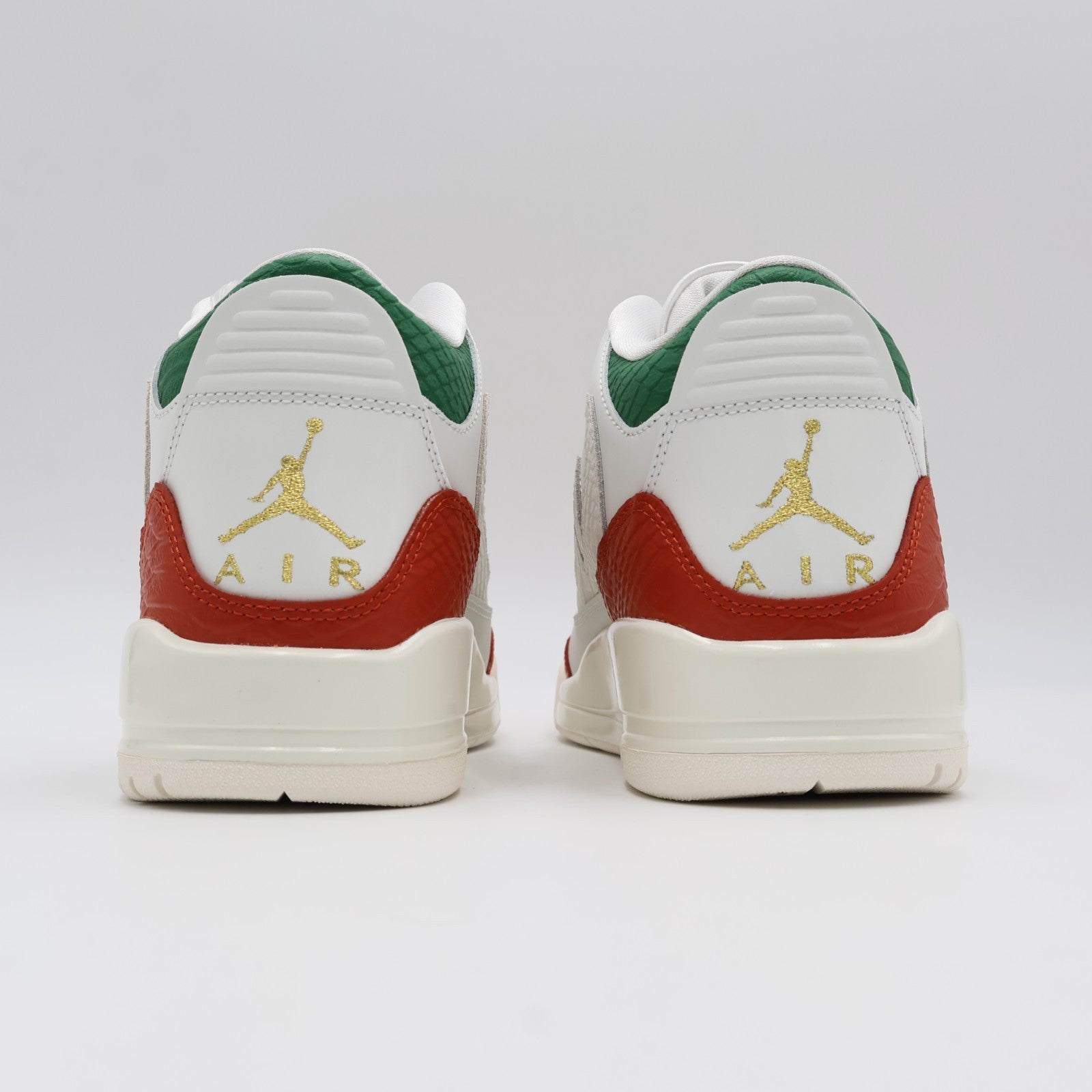 IO1752-100 Nike Air Jordan 3 Retro Mex El Vuelo (Men's)