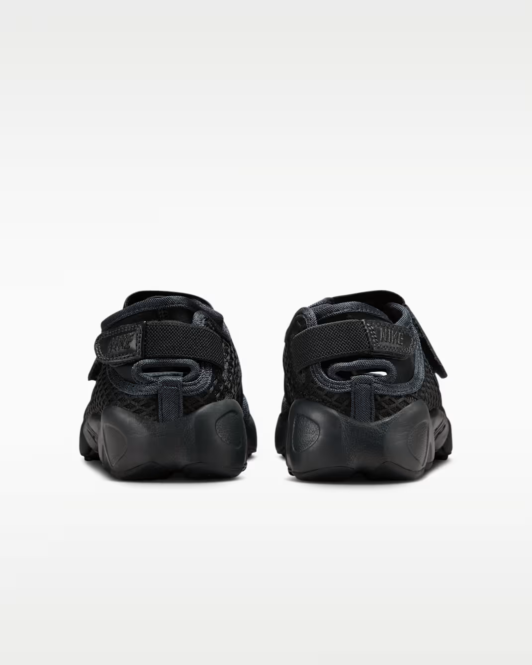 HM8288-001 Nike Women's Air Rift Lace Off Noir (Women's)