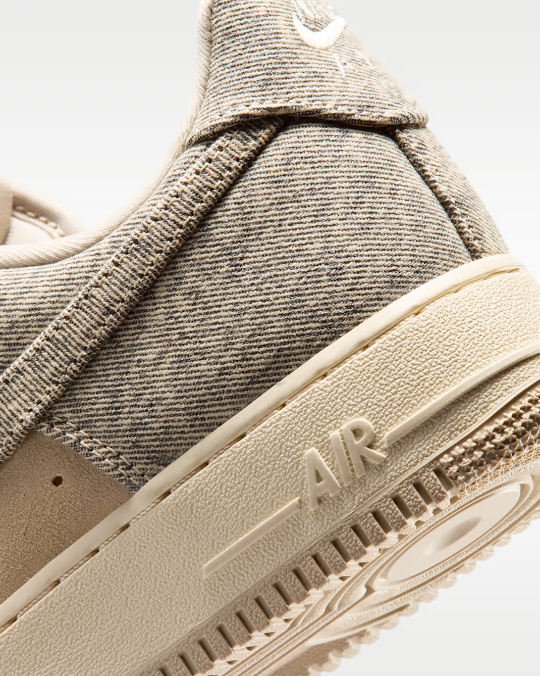 IR0951-201 Nike Air Force 1 '07 LV8 Denim (Men's)