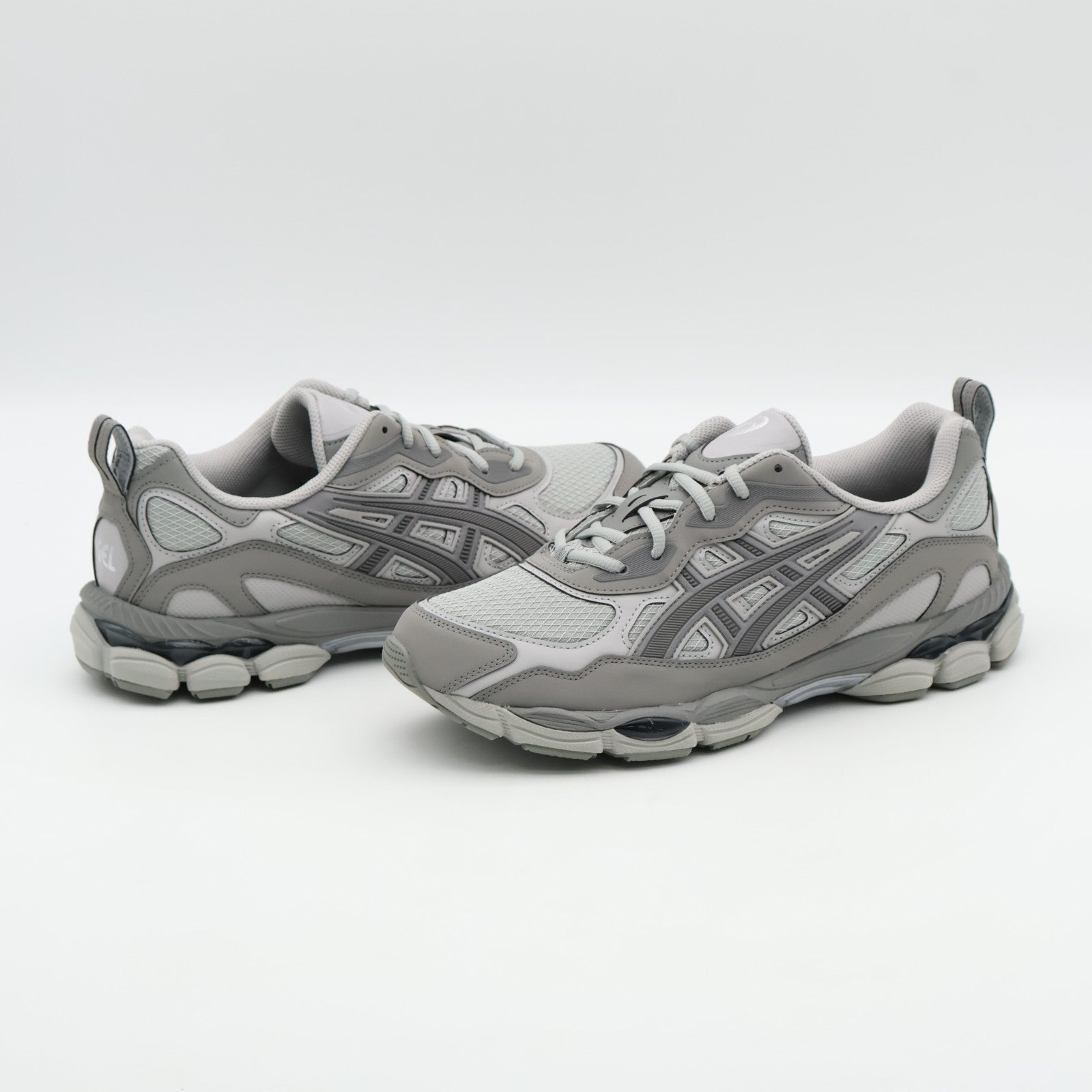 1203A735-020 asics GEL-NYC RGD Cement Grey Clay Grey (Men's)