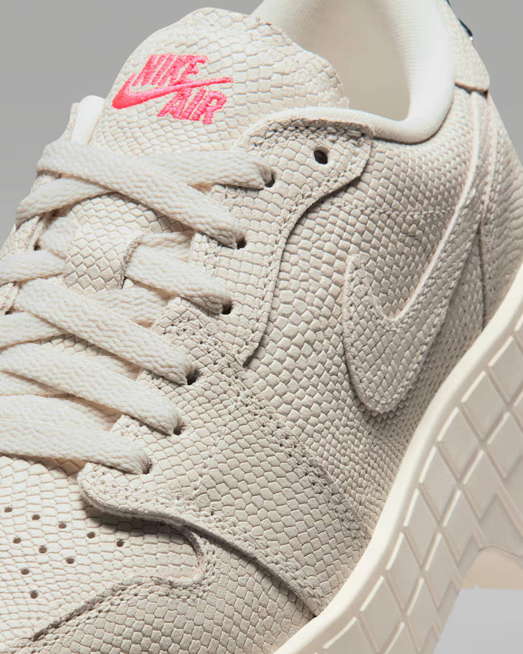 IR0835-110 Jordan 1 Low Brooklyn Pale Ivory (Women's)