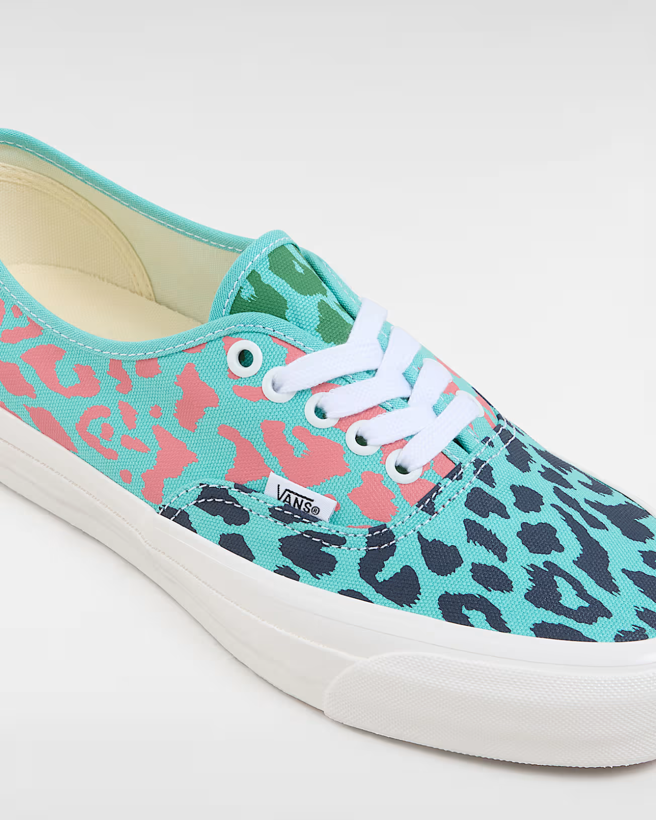 VN000EBNGLF Vans Premium Authentic 44 Pool Blue Multi (Men's)