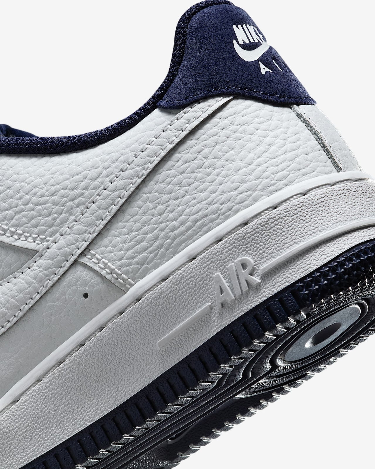 HF0952-001 Nike GS Air Force 1 LV8 Photon Dust Obsidian Photon Dust