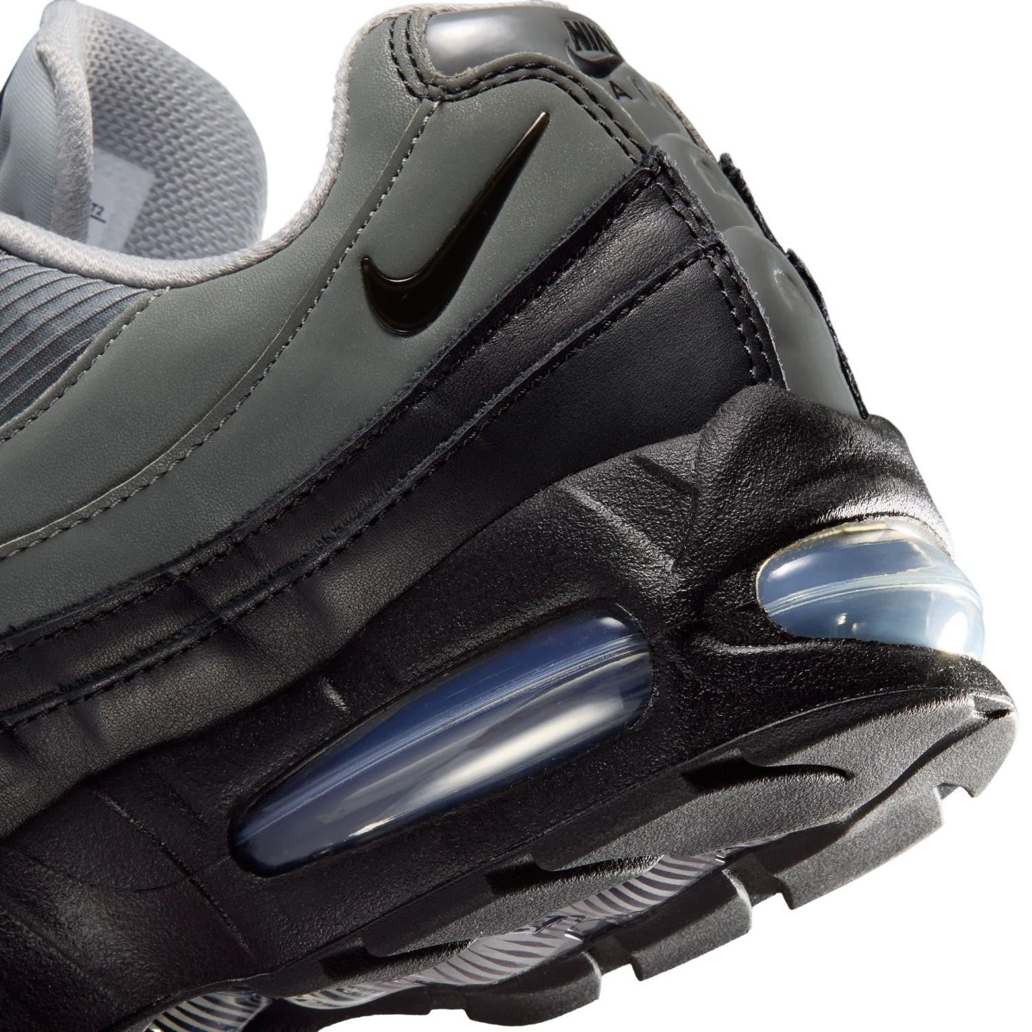 IM9637-001 Nike Air Max 95 Big Bubble SE "Black/Smoke Grey" (Women's)