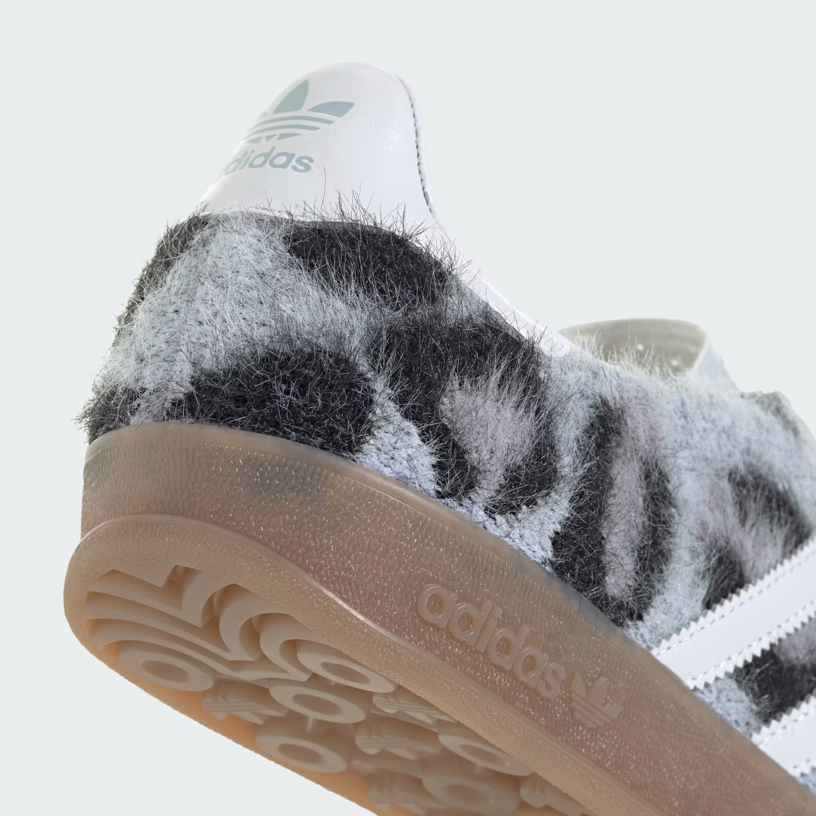 JS4598 atmos pink adidas Originals Gazelle Indoor Trinity Leopard Blue