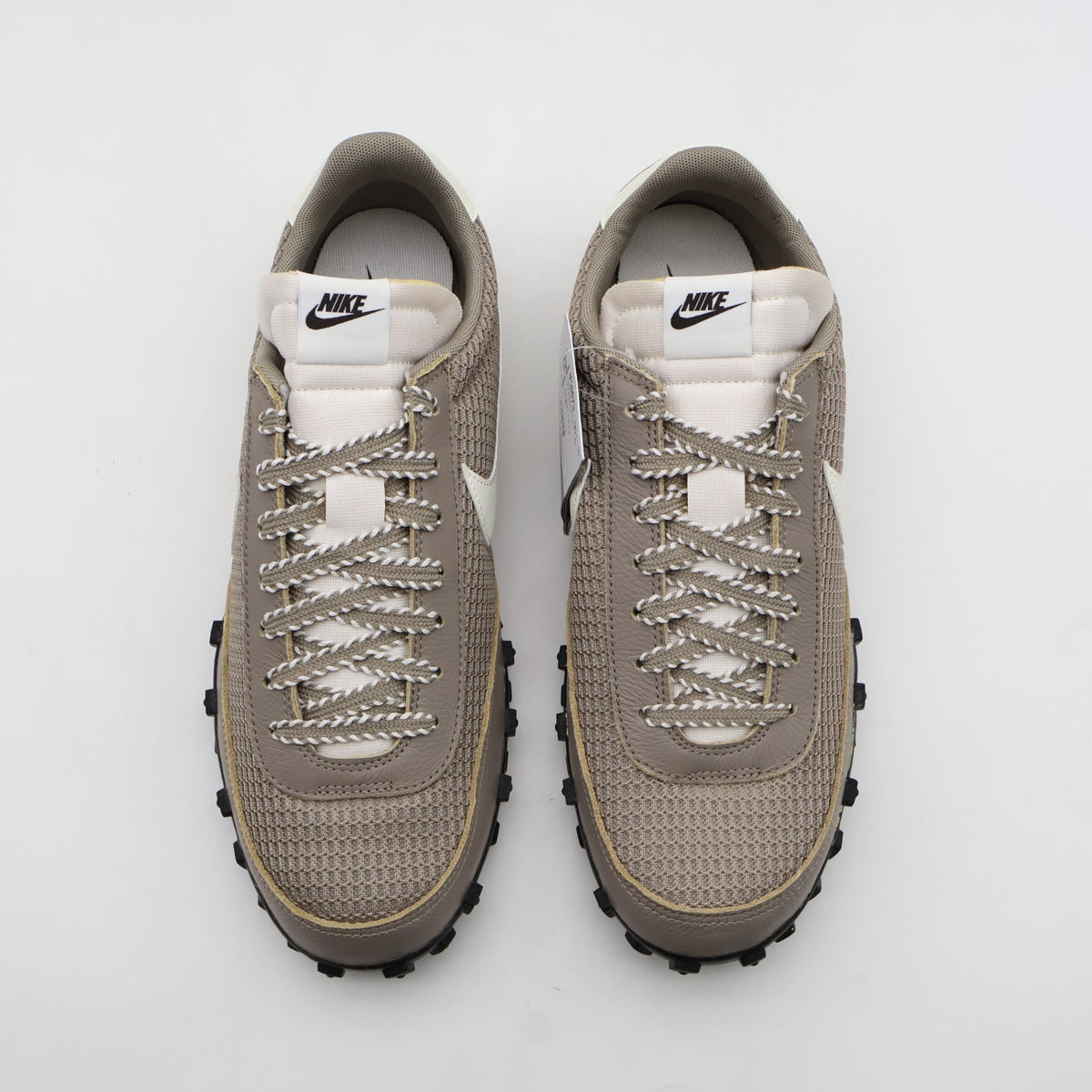 IM8673-001 Nike Waffle Racer SE "Moon Fossil/Sail/Shadow Brown"