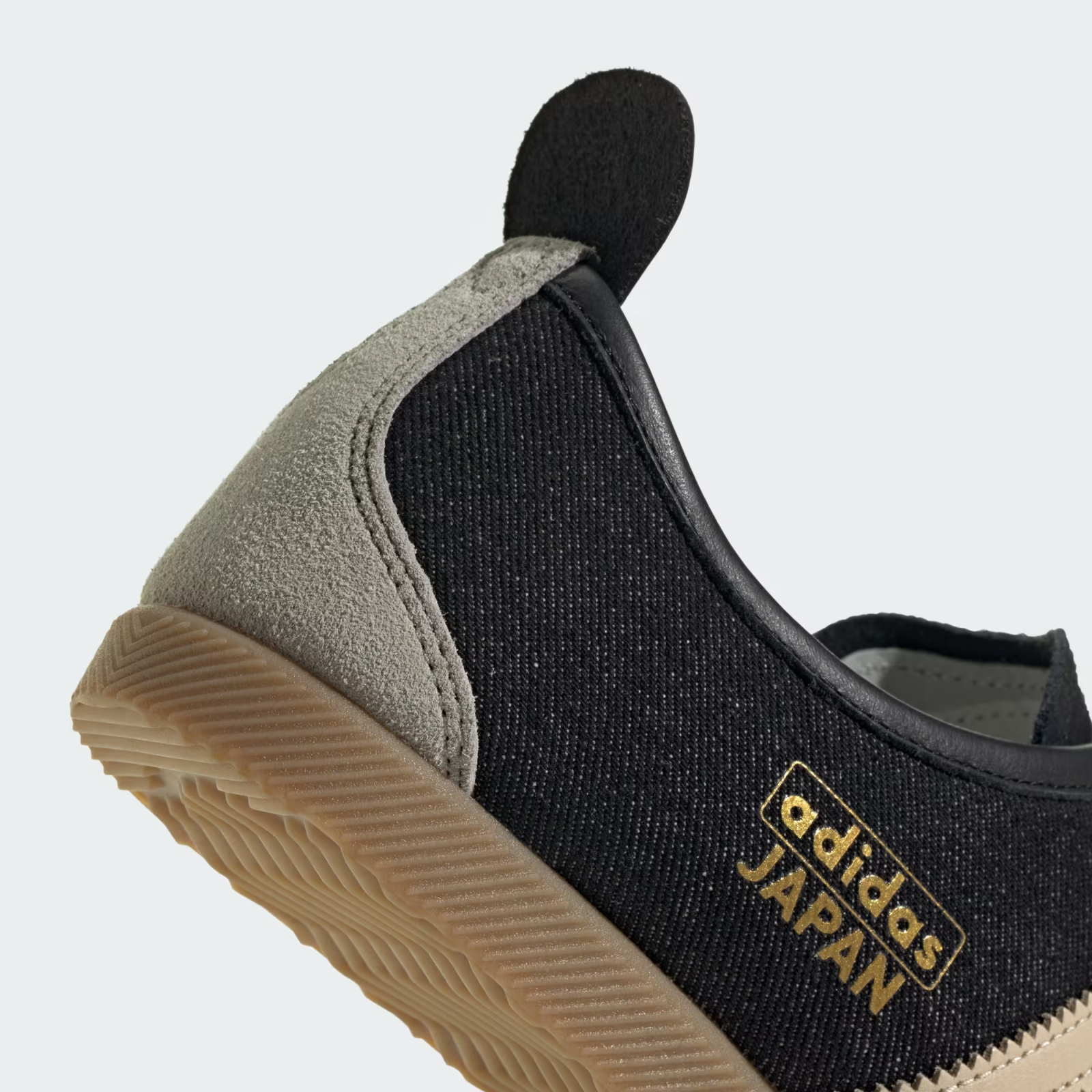 KK4986 adidas Japan "Core Black/Sand Strata" (Men's)