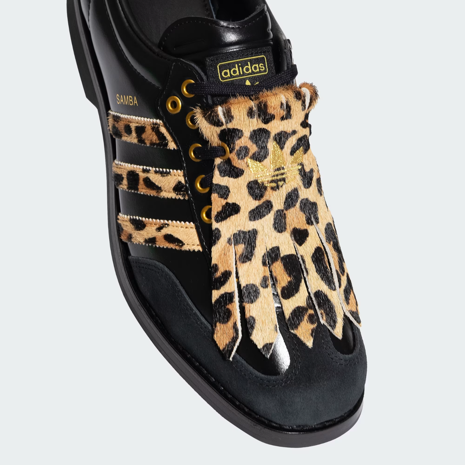 KK2824 adidas Samba Bowling Core Black Supplier Colour Gold Metallic (Men's)