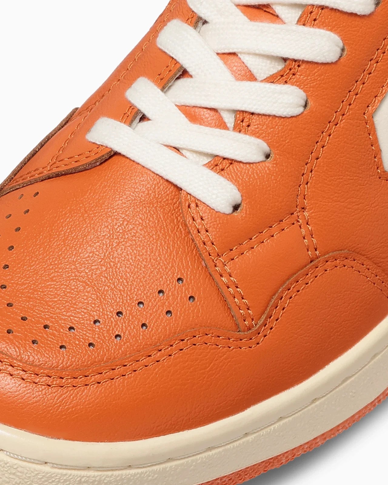 33702870 Converse Weapon CC AG OX "Orange/Off WHite" (Men's)