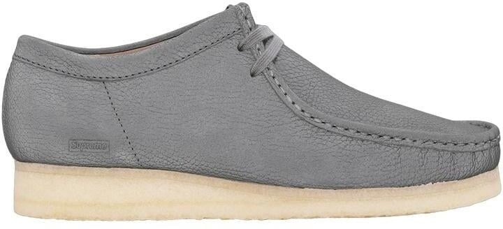 SNDN-SNKR-10275 Supreme Ã Clarks Reflective Wallabee Silver (Men's)
