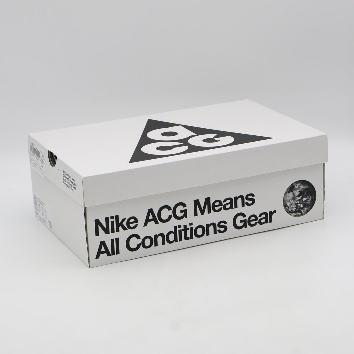 IO7854-200 Nike ACG Zegama Hike "British Khaki/Linen" (Men's)