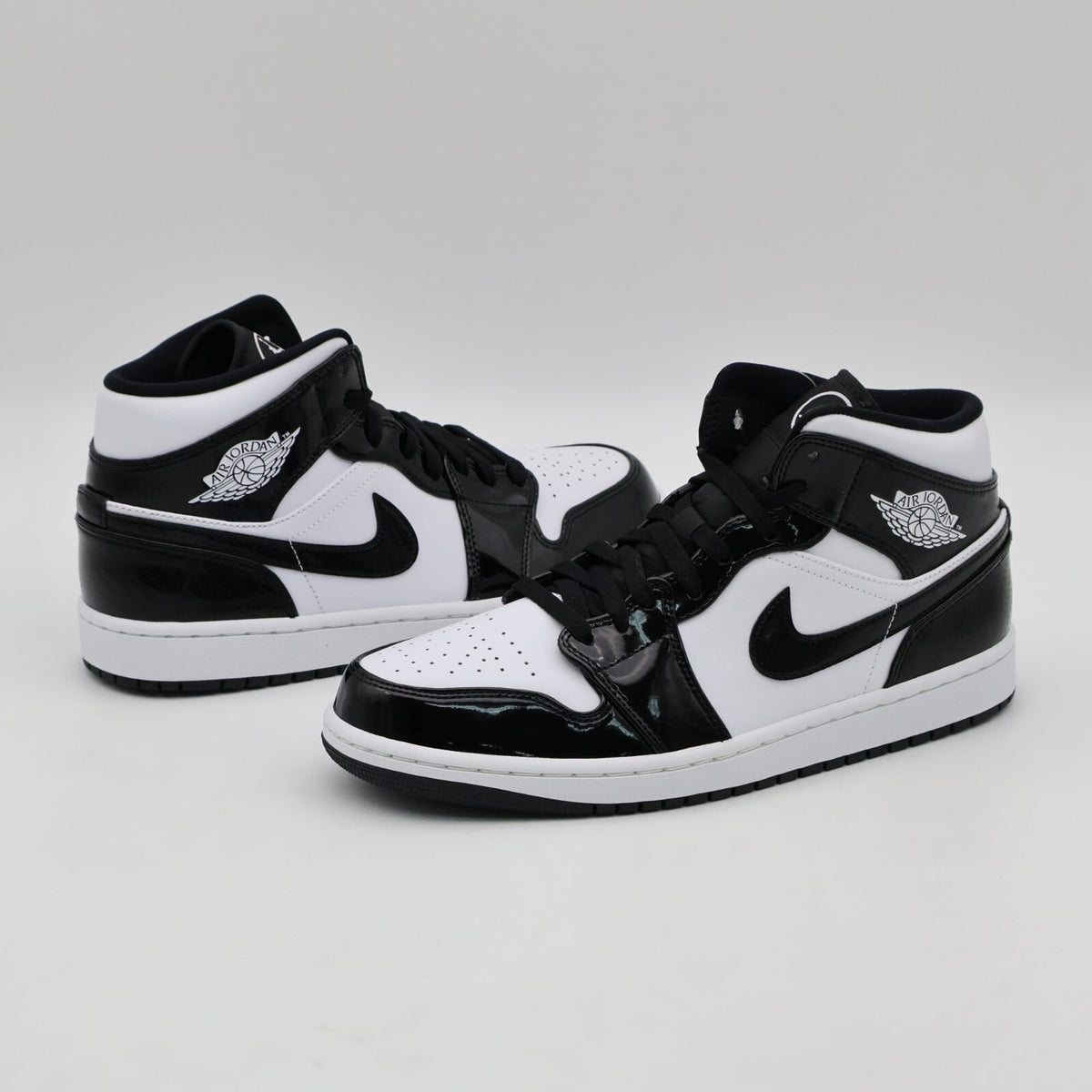 DD1649-001 Nike Air Jordan 1 Mid SE All-Star Carbon Fiber Black White Panda