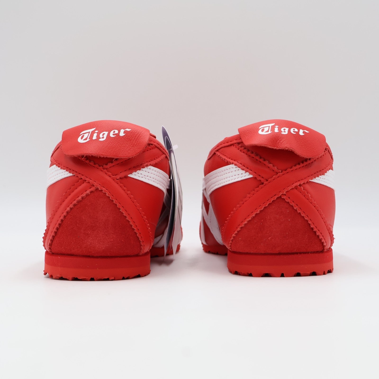 1183C102-601 Onitsuka Tiger Mexico 66 Classic Red/White (Men's)