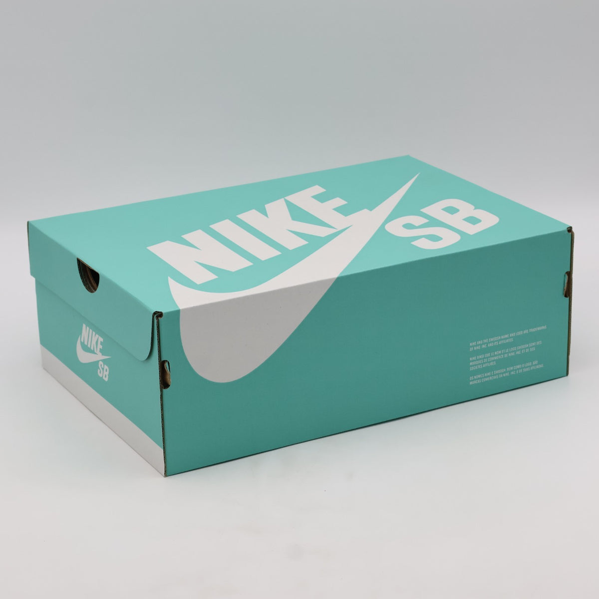 FV6064-202 Nike SB Malor Cinnamon Dark Russet Black Light Bone (Men's)