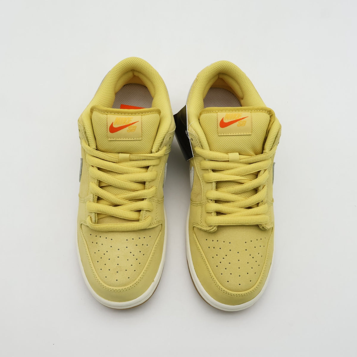 FJ1674-700 Nike SB Dunk Low Pro ISO Saturn Gold (Men's)