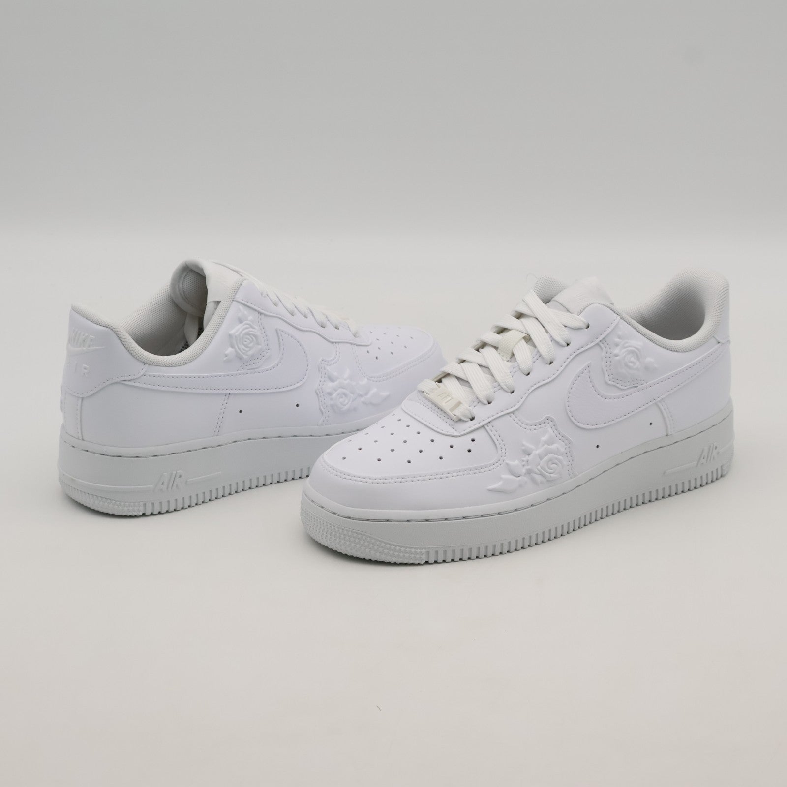 HF2016-100 Nike Air Force 1 '07 White Roses (Women's)