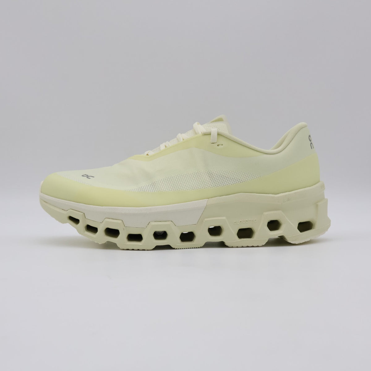 3ME10331062 POST ARCHIVE FACTION On Cloudmonster 2 PAF Seedling White (Men's)