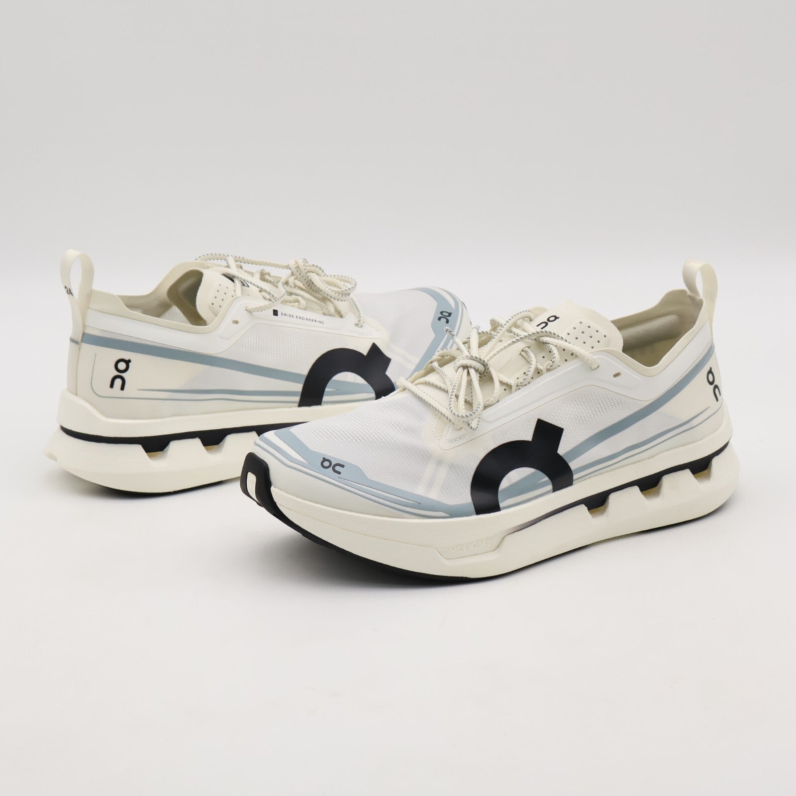3ME30720813 Dover Street Market (DSM) Ã On Cloudboom Zone White (Men's)