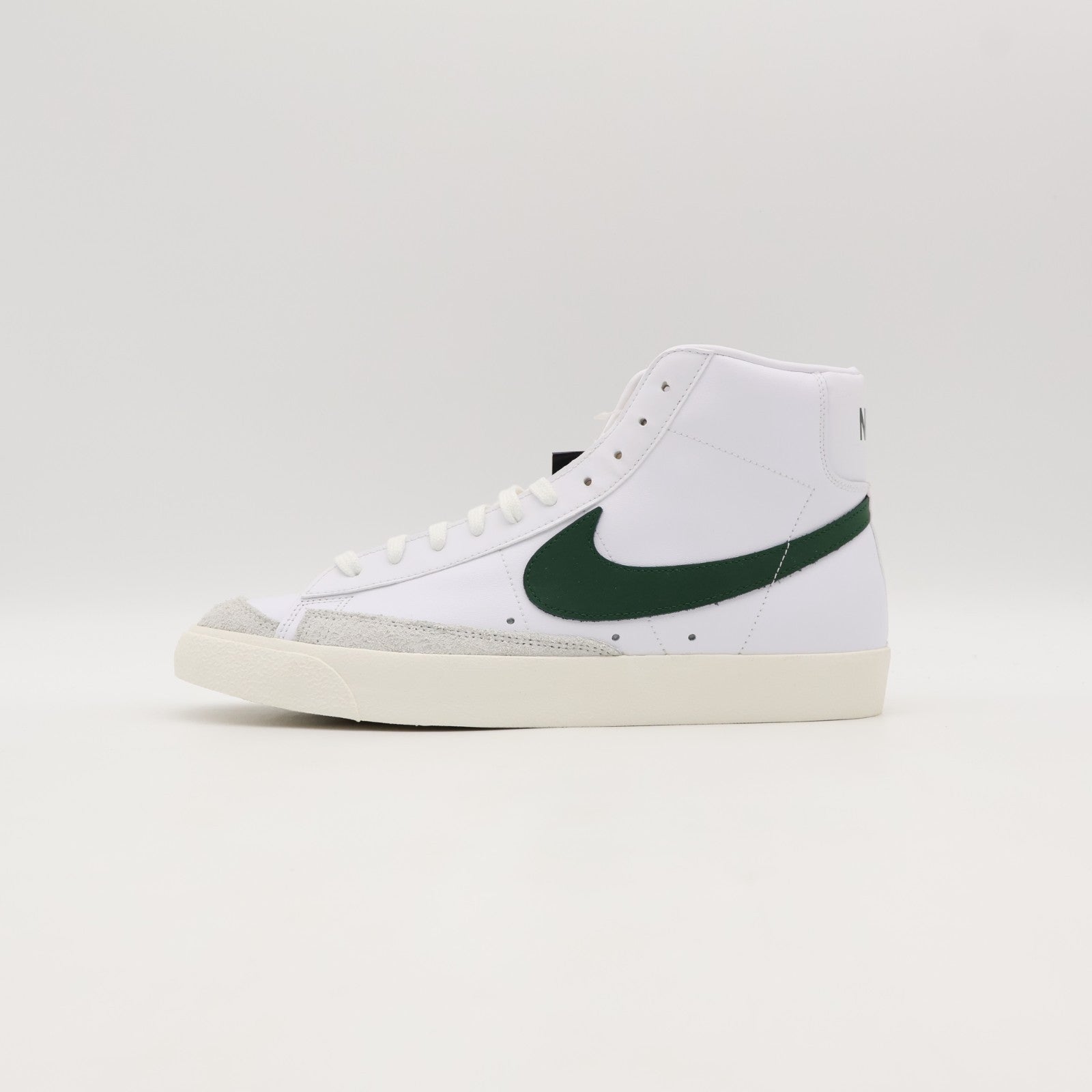 BQ6806-134 Nike Blazer Mid 77 Vintage Shoes White Sail Fur (Men's)