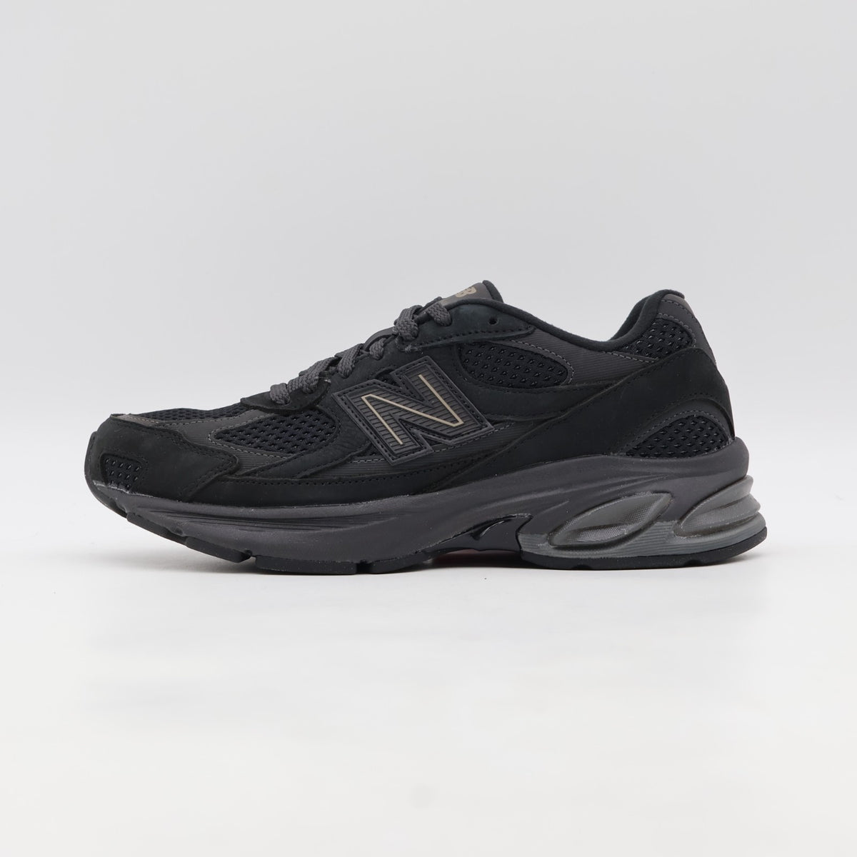 U2010TTB New Balance 2010 Black Brown (Men's)