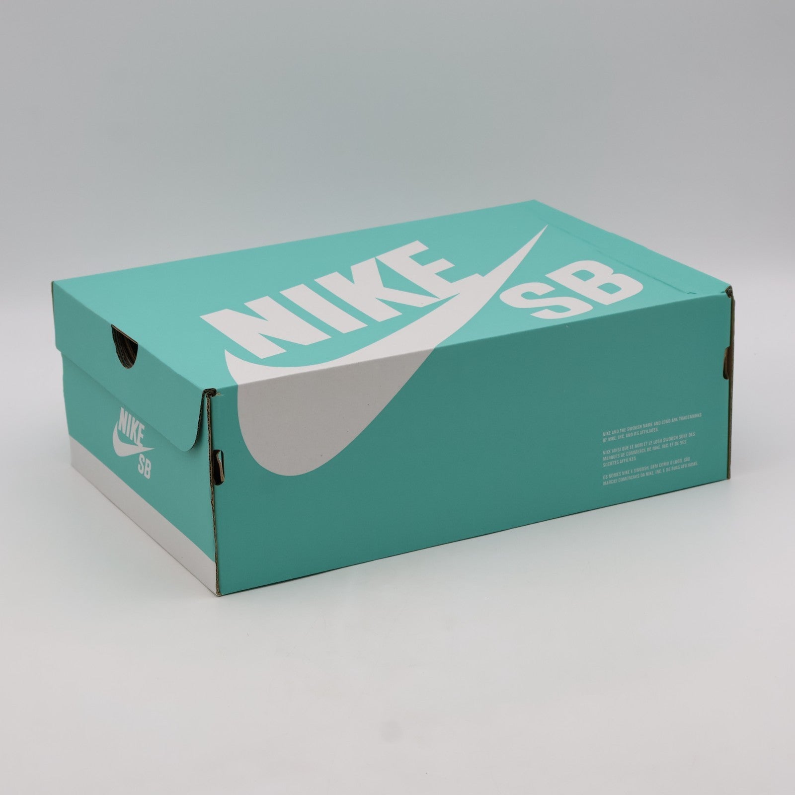 DM3493-008 Nike SB Chron 2 "Vast Grey/Dark Russet" (Men's)