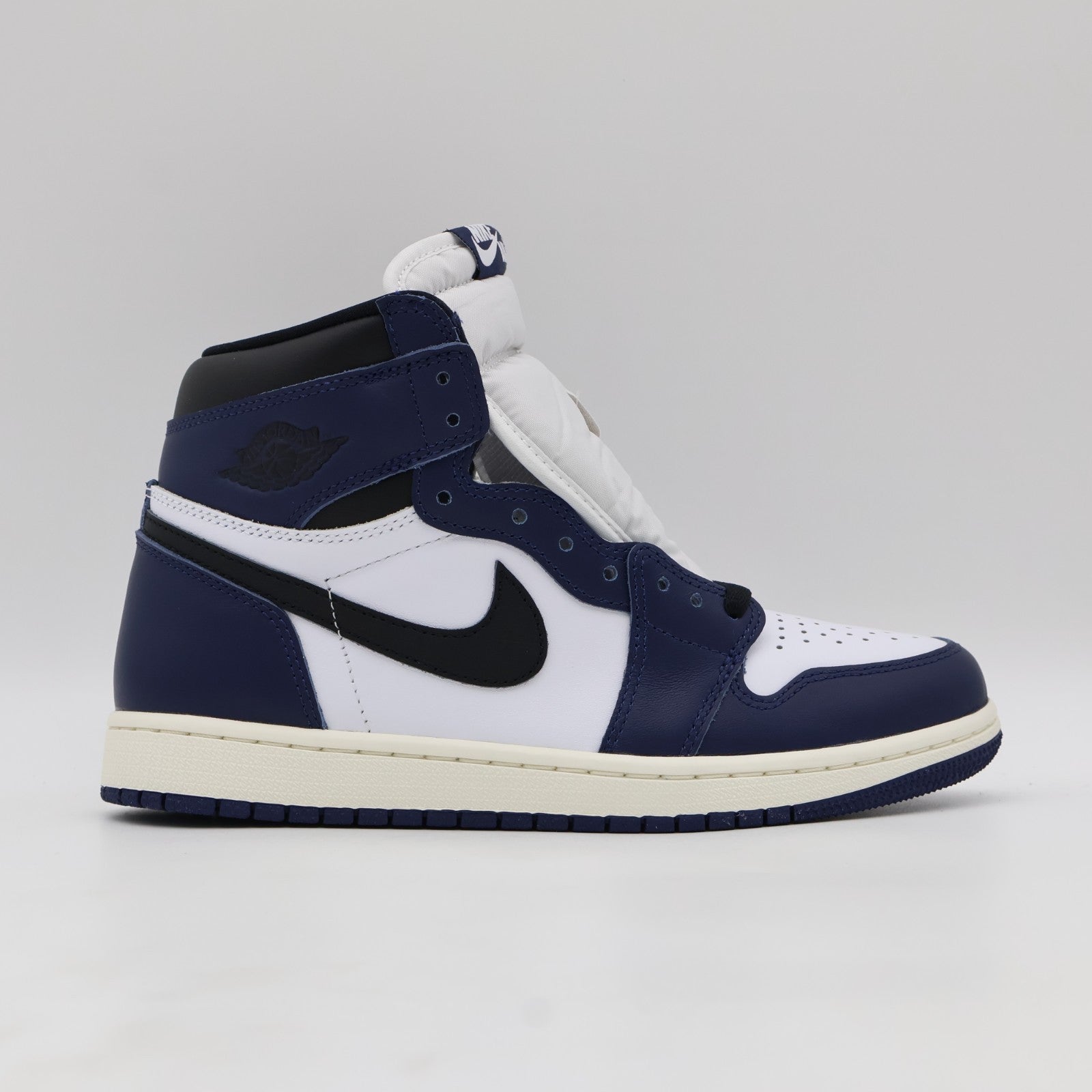 DZ5485-401 Nike Air Jordan 1 Retro High OG Midnight Navy (Men's)
