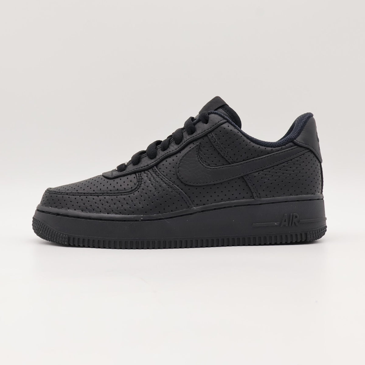 HF8189-001 Nike Air Force 1 Low SP Black (Men's)