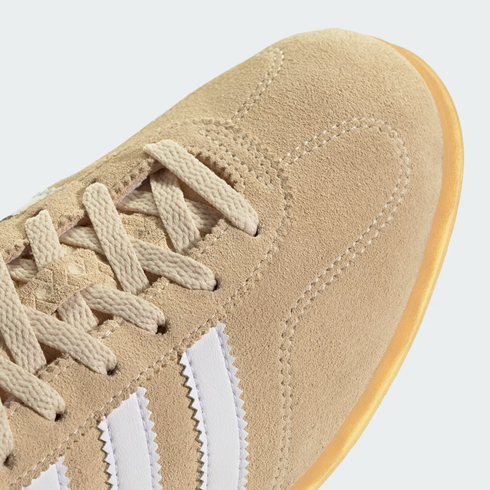 JR8889 adidas Originals Gazelle Low Pro Sand Strata Cloud White Gum (Men's)