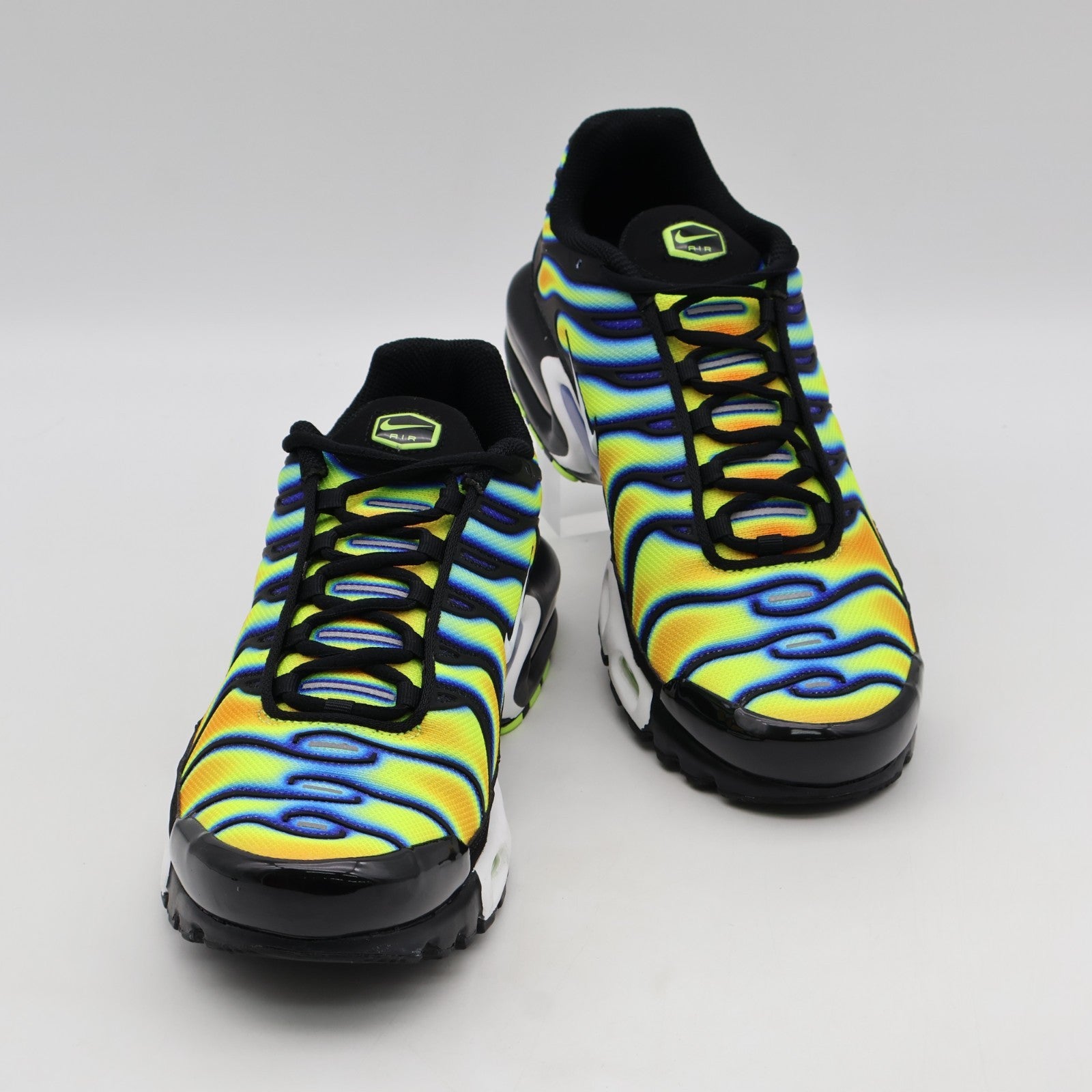 IH4458-001 Nike Air Max Plus Heat Map (Men's)
