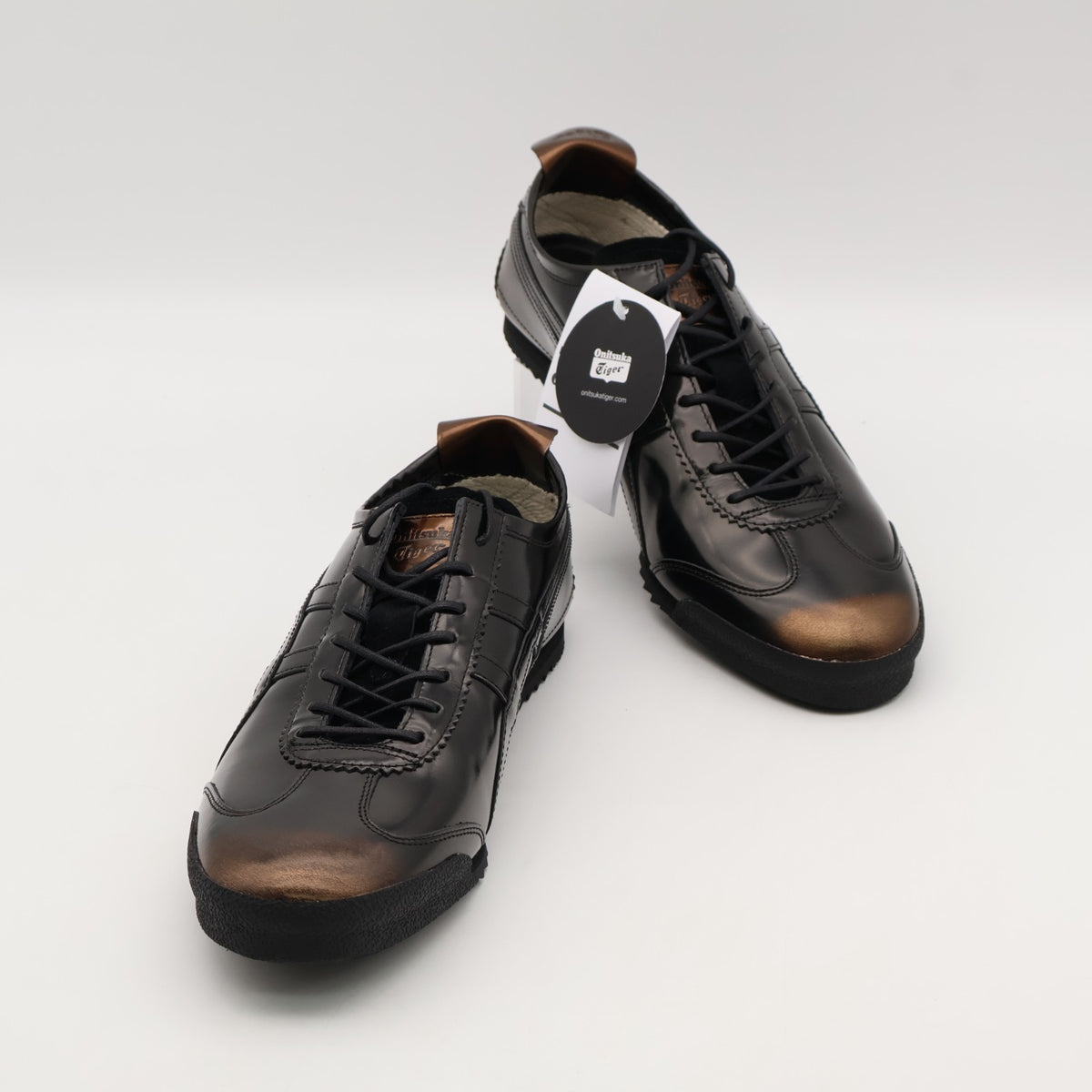 1181A597-001 Onitsuka Tiger NIPPON MADE MEXICO 66 DELUXE BLACK PURE (Men's)