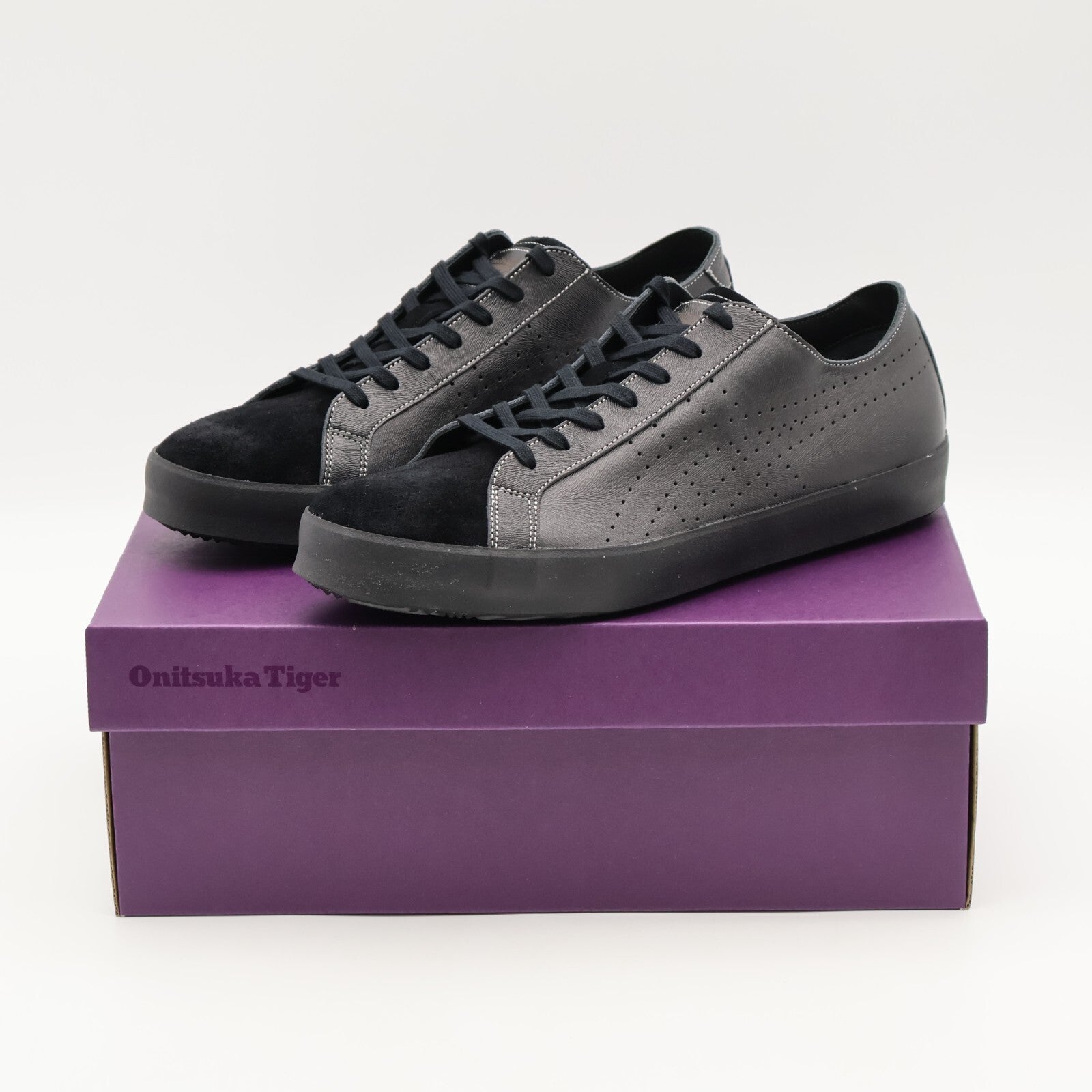 1183C510-001  Onitsuka Tiger NIPPON MADE Fabre Deluxe Lo CL Black Black (Men's)