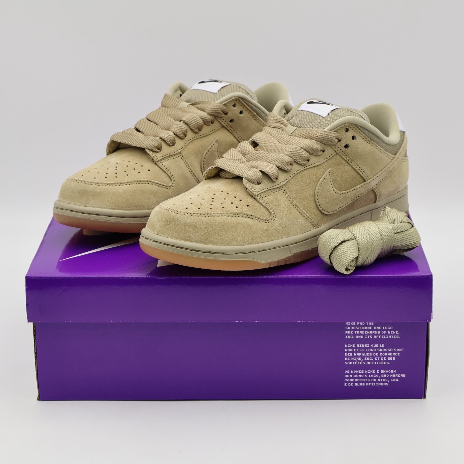 HJ0367-200 Nike SB Dunk Low Pro B Parachute Beige (Men's)