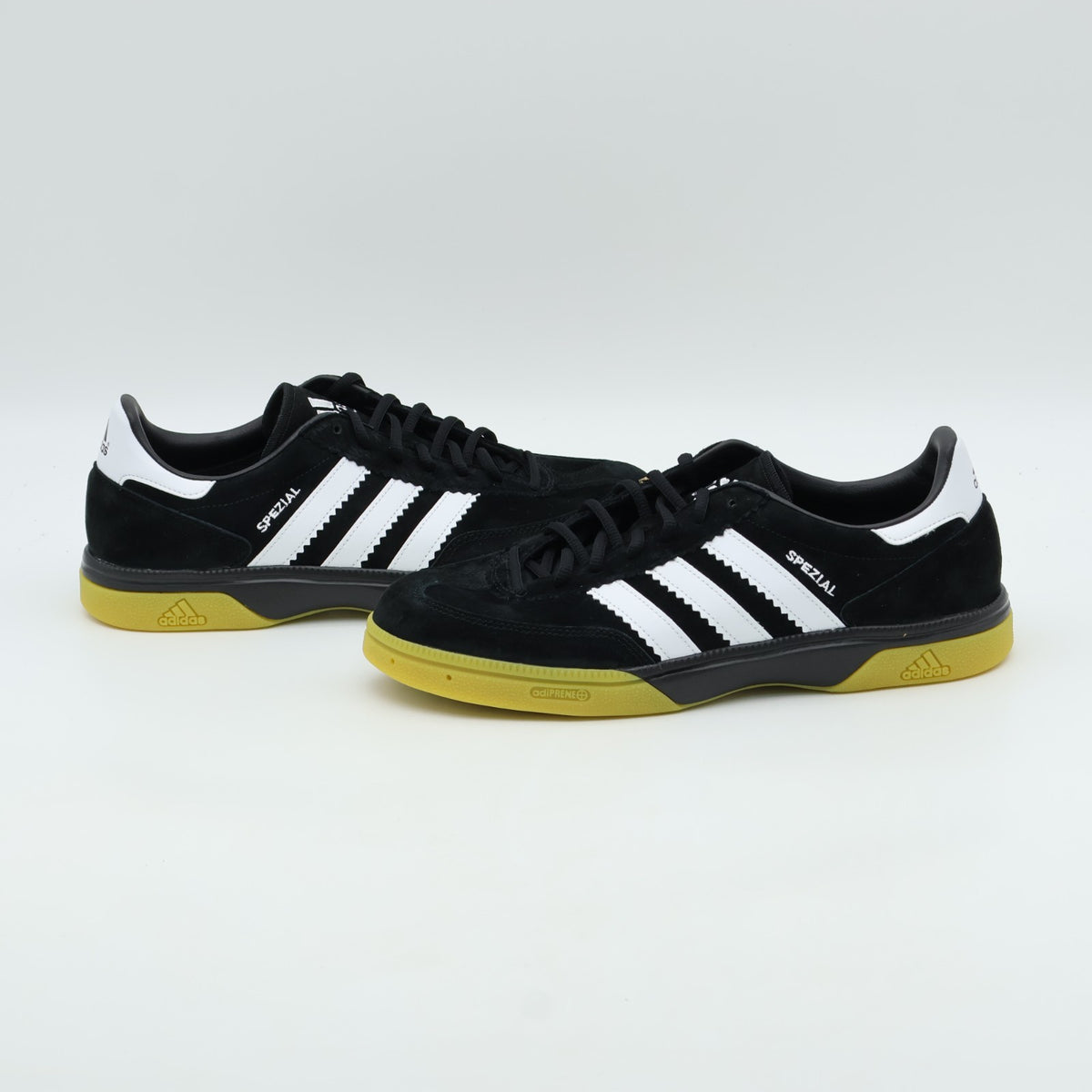 M18209 adidas Handball Spezial Core Black Core White (Men's)