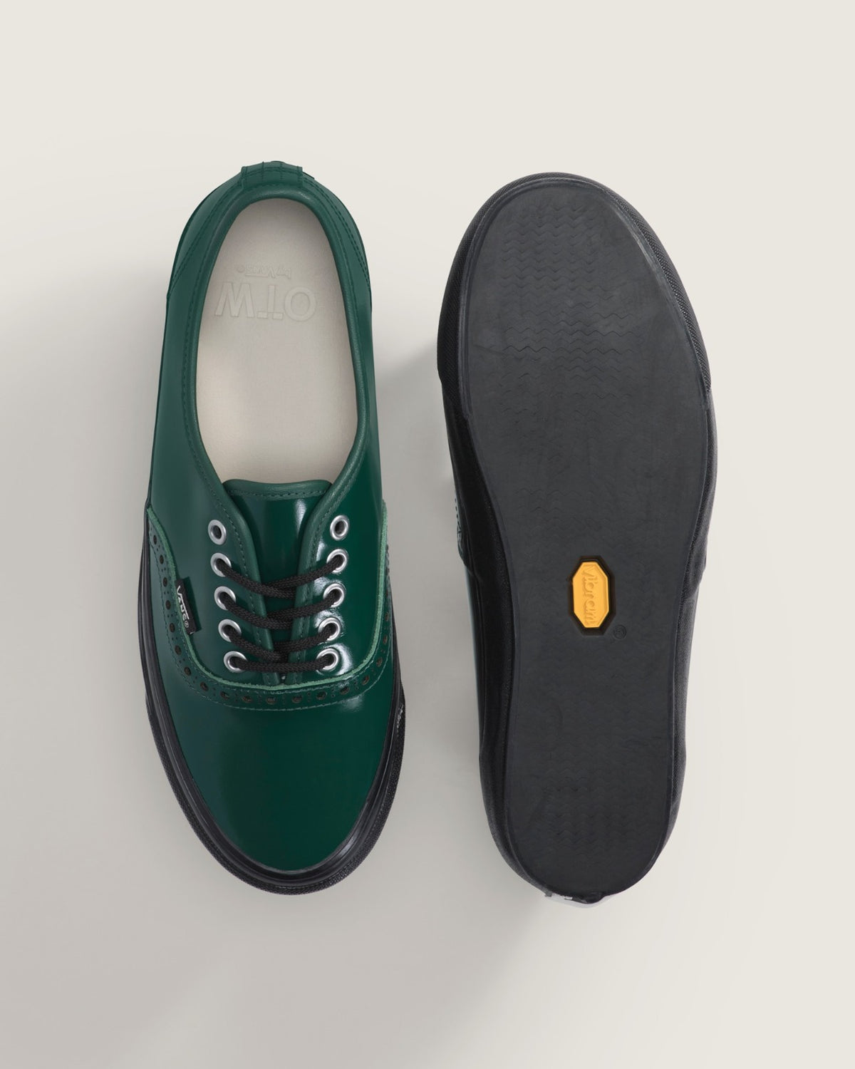 VN000V33H9B Vans OTW AUTHENTIC 44 SIPED VIBRAM "GLOSS LEATHER BROGUE (Men's)