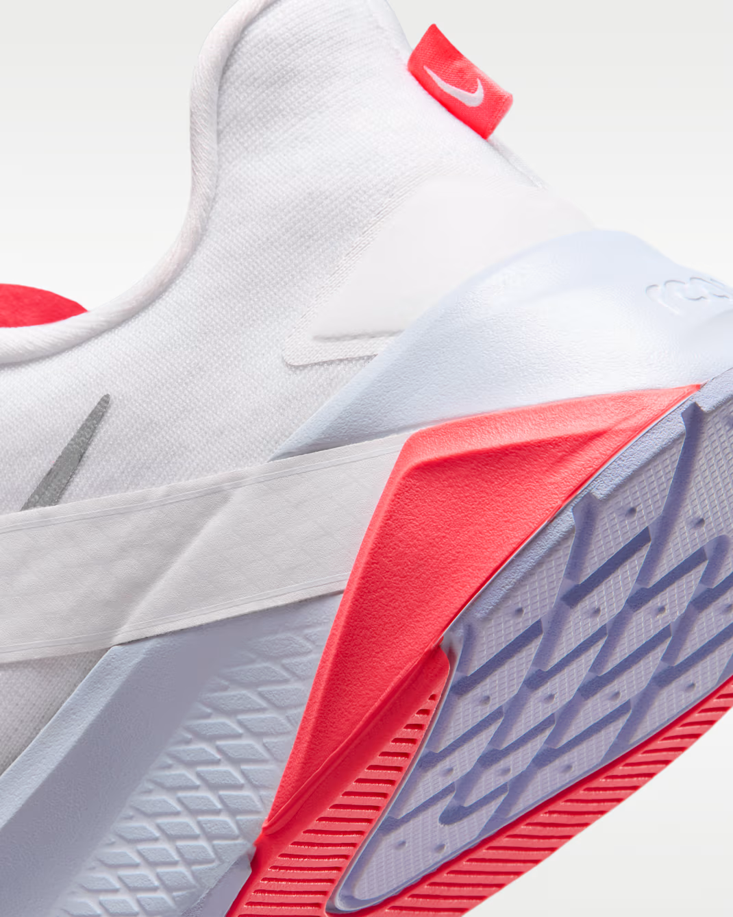 IO3815-102 Nike Women's Hybrid RN "White/Laser Crimson/Football Grey (Men's)
