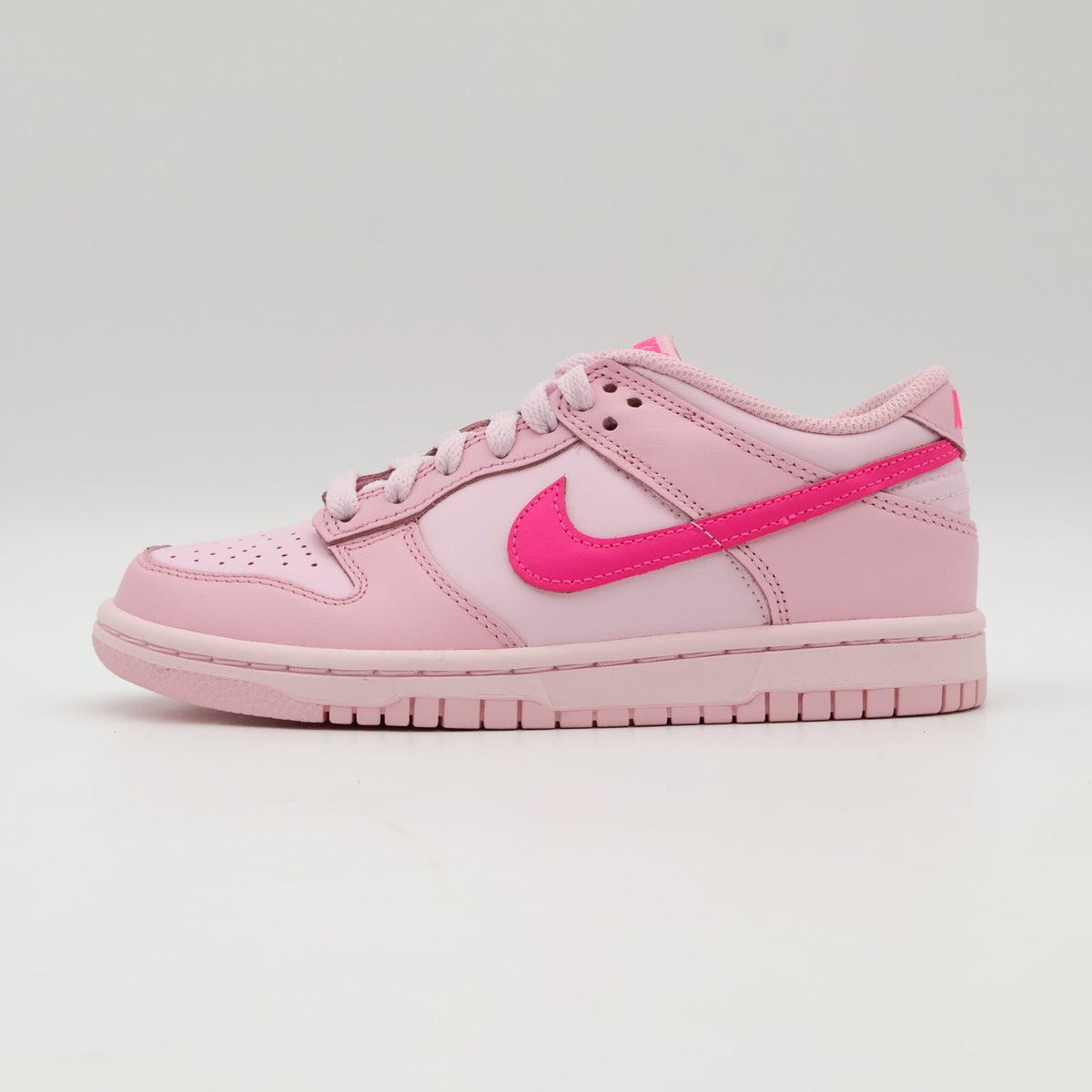DH9765-600 Nike GS Dunk Low Triple Pink