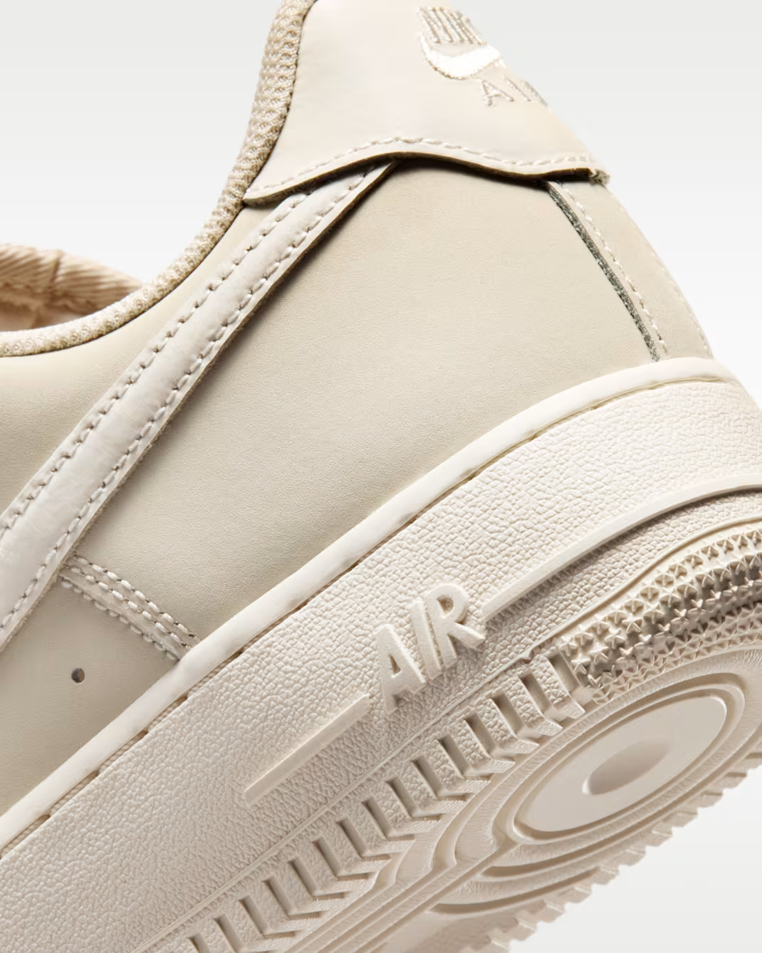 IR0871-100 Nike Air Force 1 Low Ribbon Lace Oatmeal (Women's)