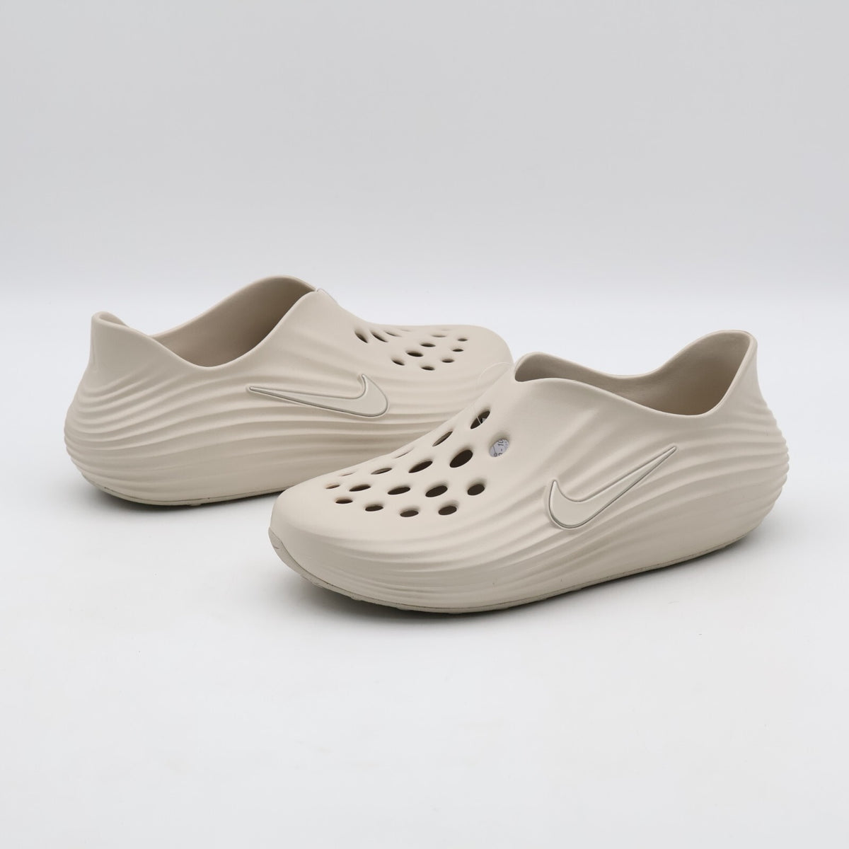HV5060-100 Nike ReactX Rejuven8 Light Orewood Brown (Men's)