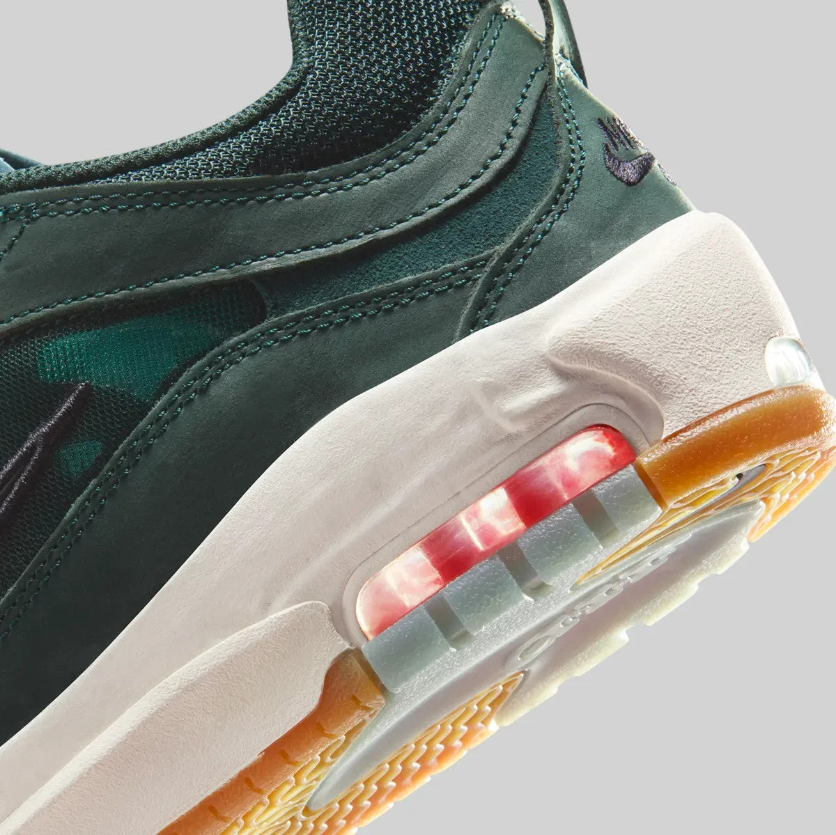 HJ4299-300 Nike SB Air Max Ishod Deep Fir (Men's)