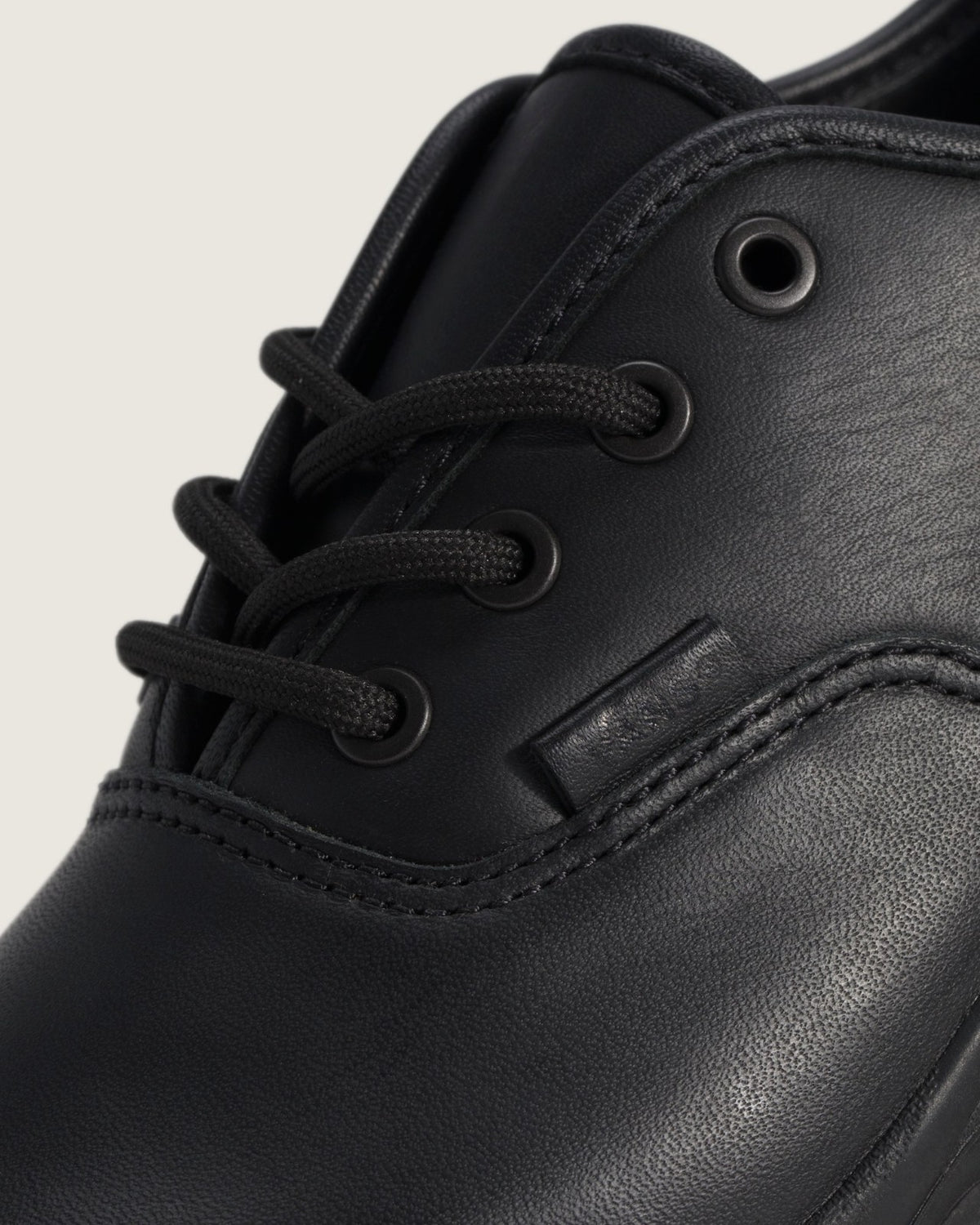 VN000EJDBLA Vans OTW AUTHENTIC OXFORD HORWEEN BLACK (Men's)