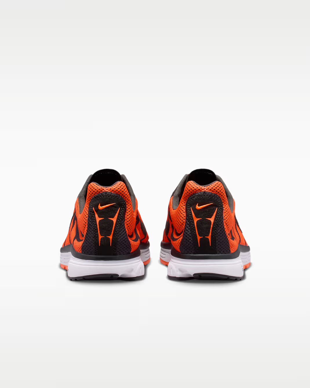 IQ8012-800 Nike Zoom Streak 3 "Safety Orange" (Men's)
