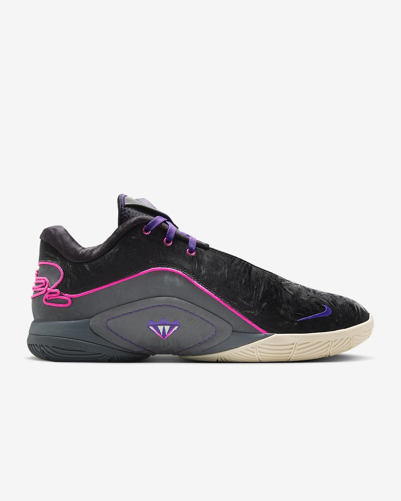 FZ1095-001 Nike LeBron 22 Tunnel Vision FZ1094-001 (Men's)