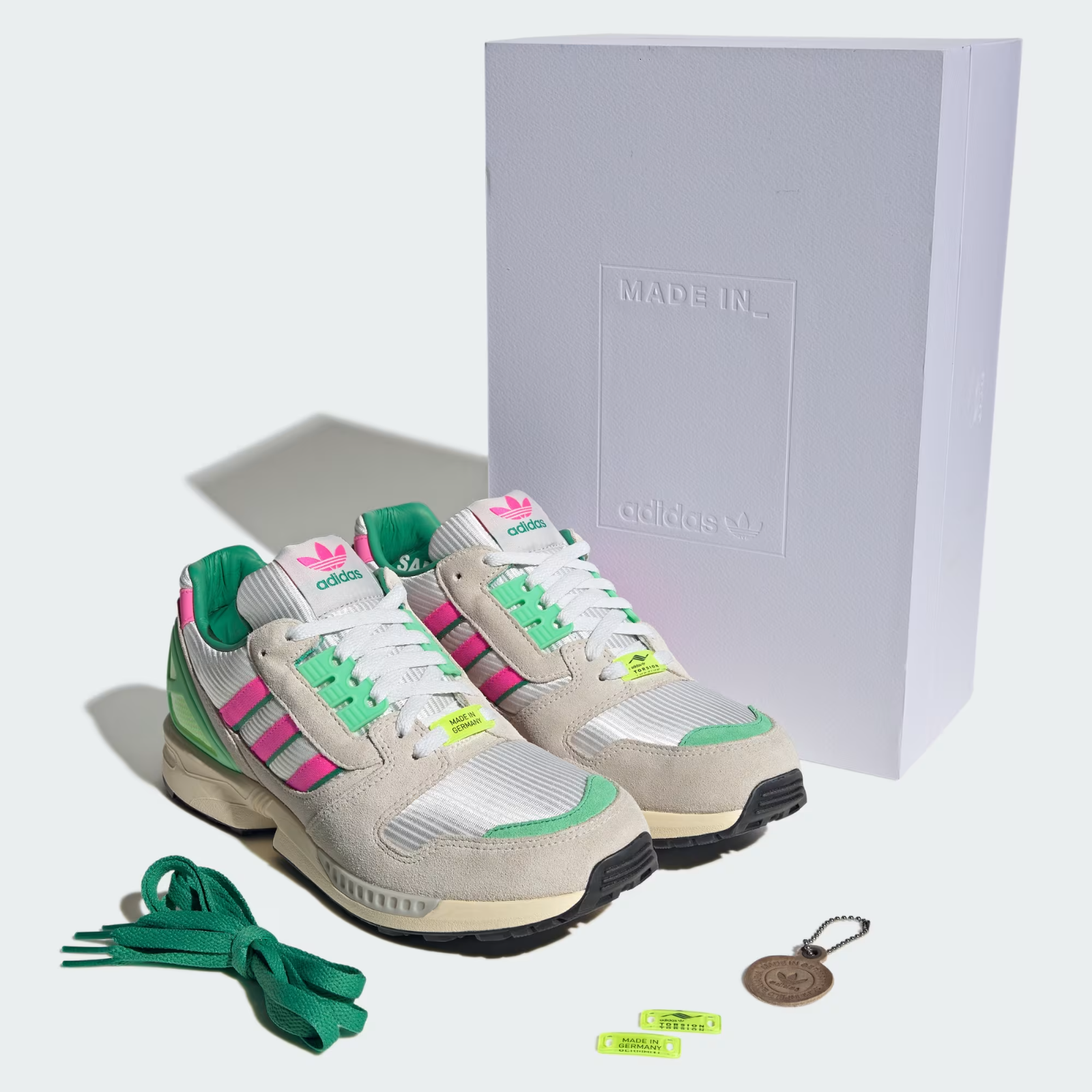 KI4726 adidas ZX 8000 "Off White/Lucid Pink/Semi Court Green" (Men's)