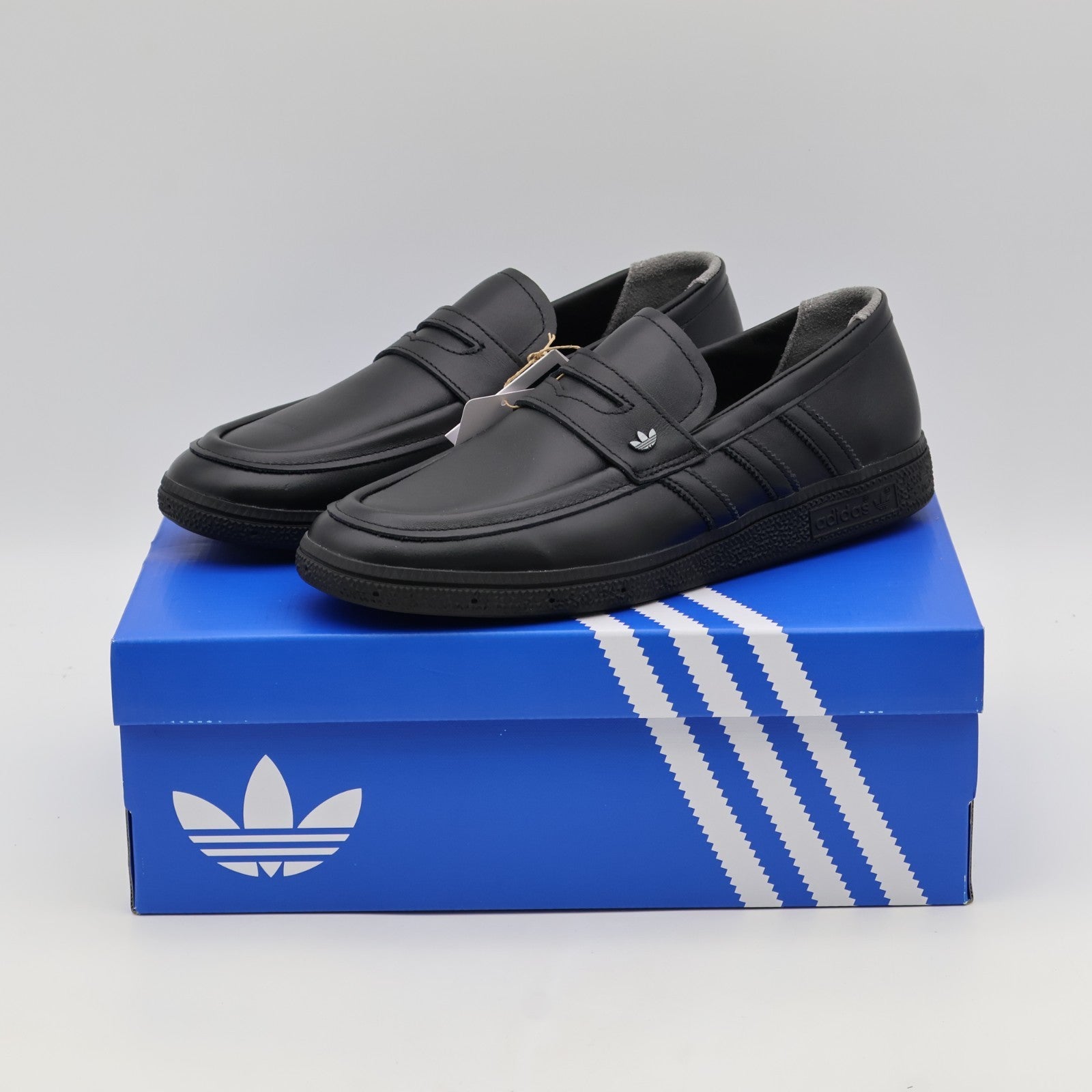 KJ5786 KJ5786 adidas Handball Spezial Loafer Core Black (Men's)