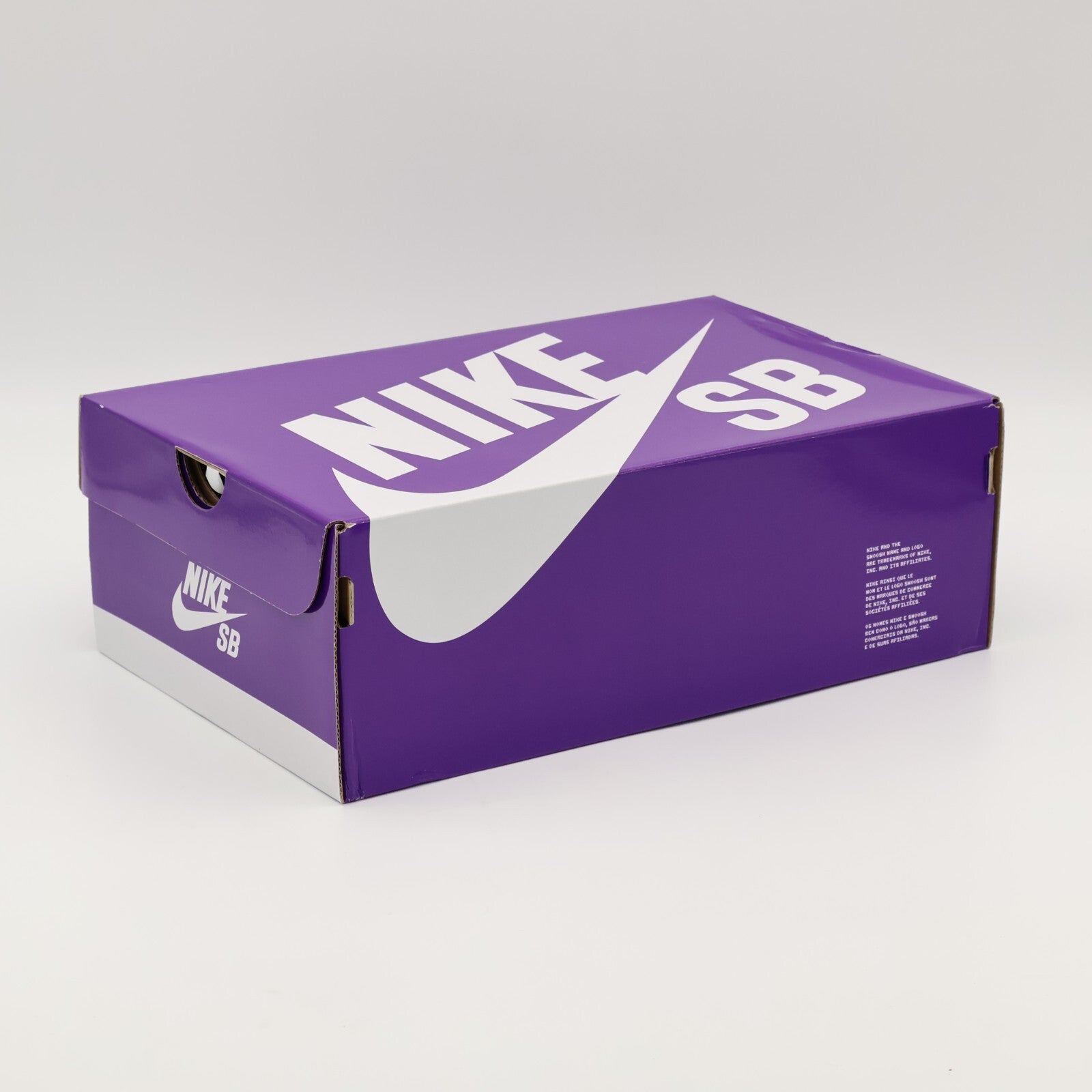 FZ1302-200 Nike SB Zoom Janoski OG SE City of Cinema (Men's)
