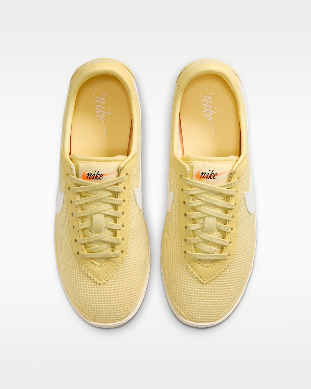 II1248-700 Nike Women's Astrograbber Textile Soft YellowMuslin (Women's)