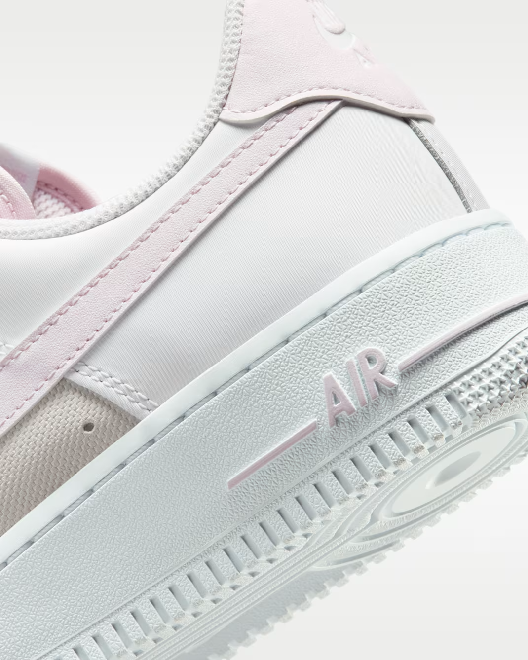 IV4721-100 Nike Air Force 1 Low '07 SE "White" (Women's)