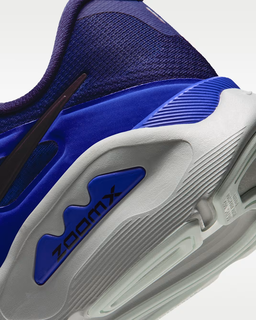 HQ3048-402 Nike Structure Plus "Midnight Navy/Smokey Blue" (Men's)