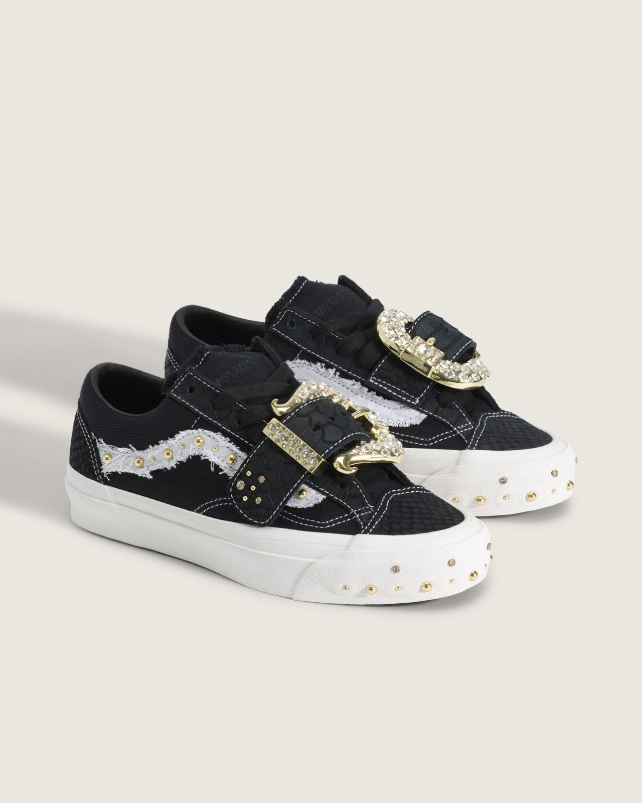 VN000ZAZHAB Metagirl Ã Vans Premium Old Skool 36 Black White (Men's)