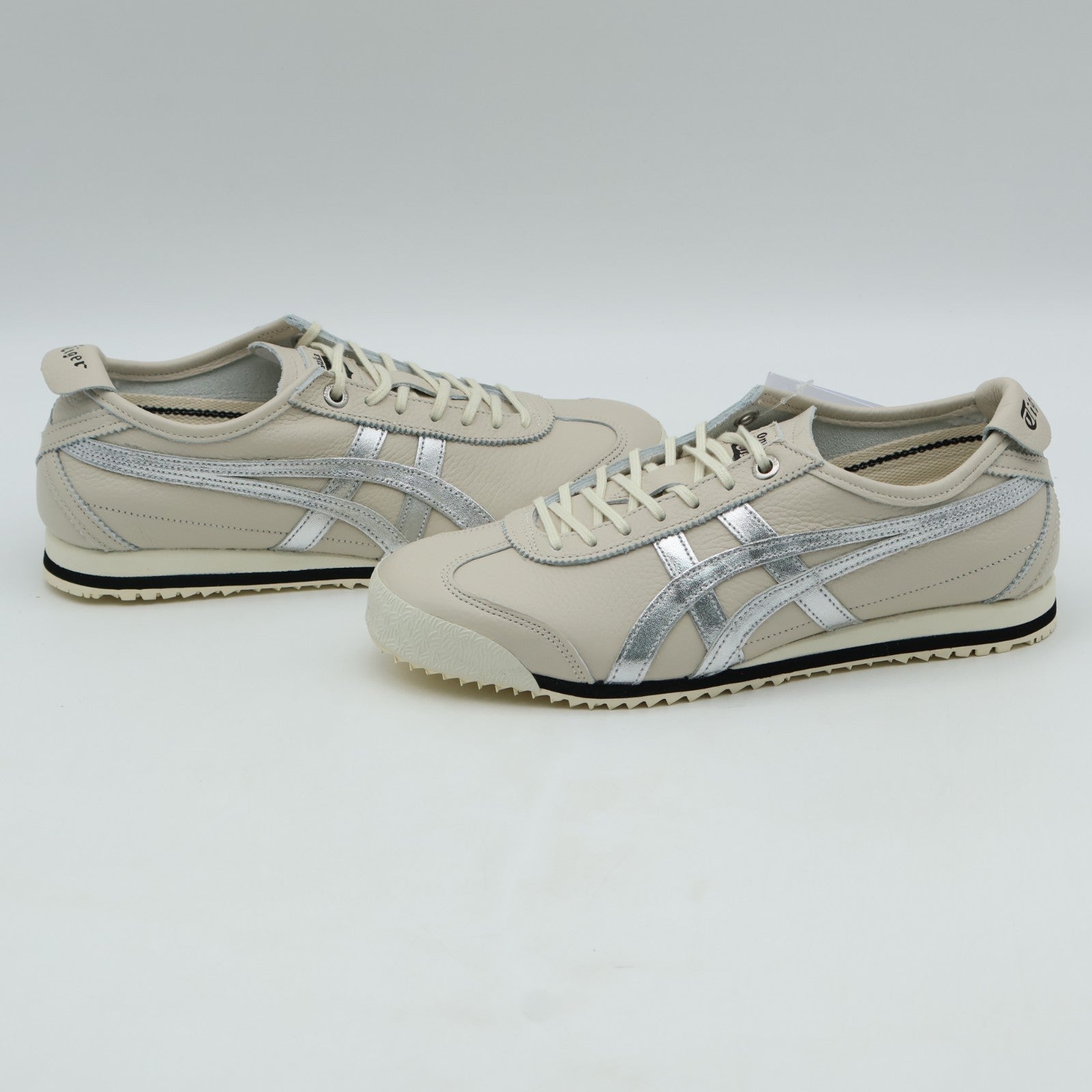 1183A592-200 Onitsuka Tiger Mexico 66 SD Birch Silver (Men's)